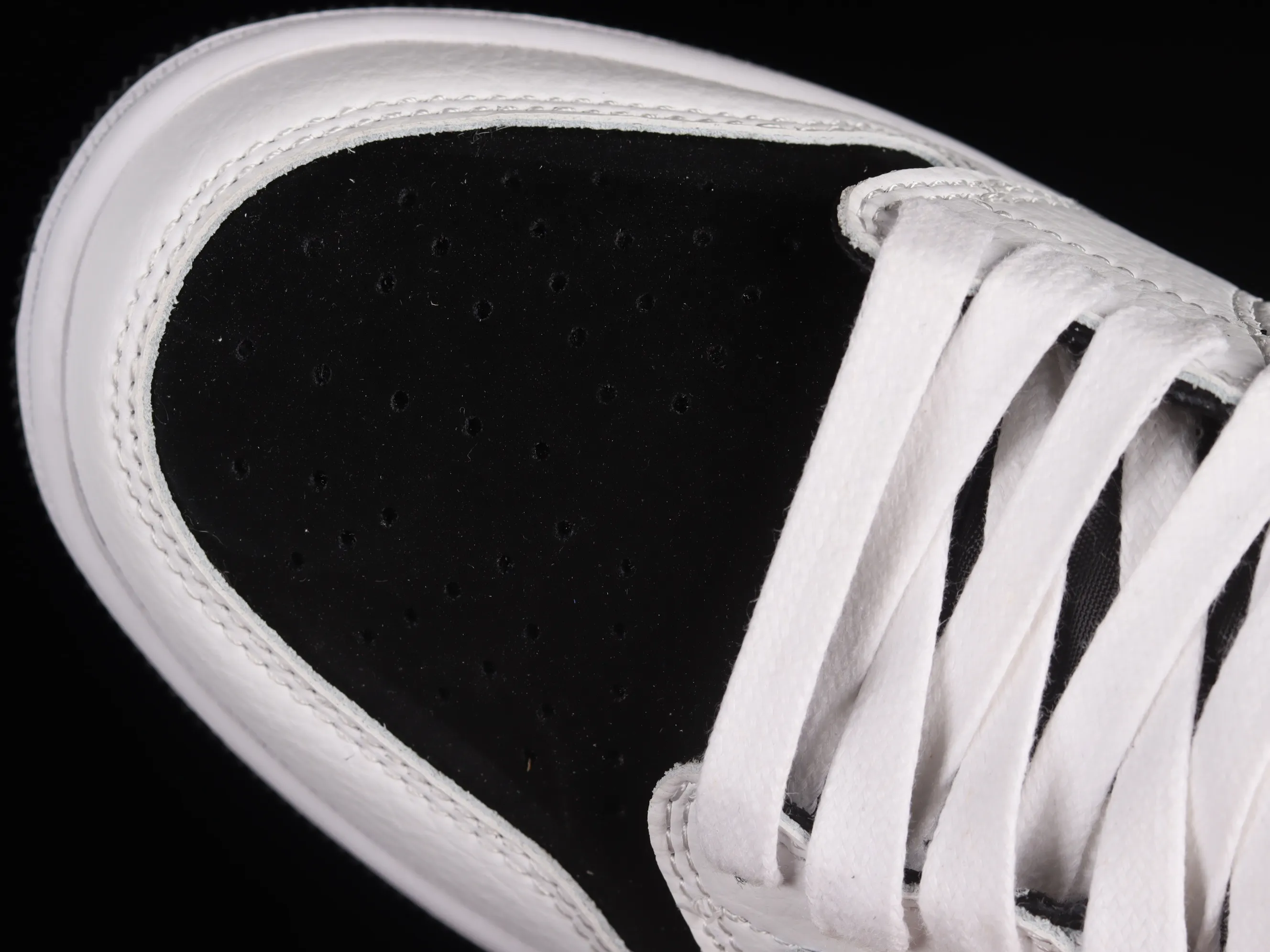 All categories Air Jordan Jordan series basketball shoes Air Jordan 1 Low Travis Scott x Air Jordan 1 Low OG AJ1 Joe 1 black and white panda reverse inverted hook joint casual sports basketball shoes DM7866-101